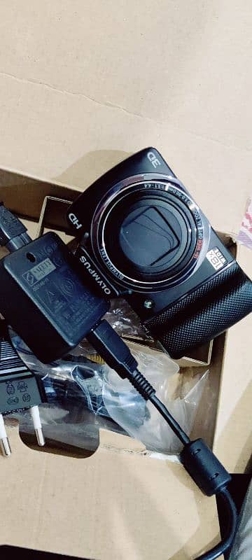 OLYMPUS Camera 2