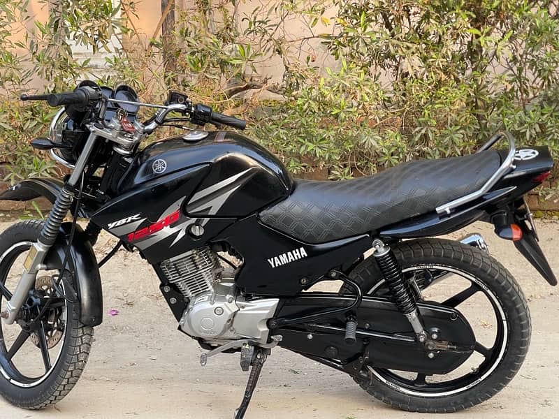 Yamaha YBR 125G 8