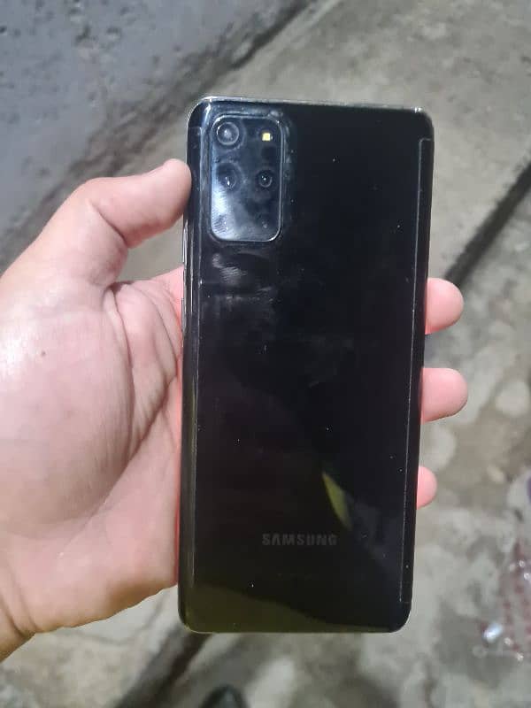 samsung s20 plus 4