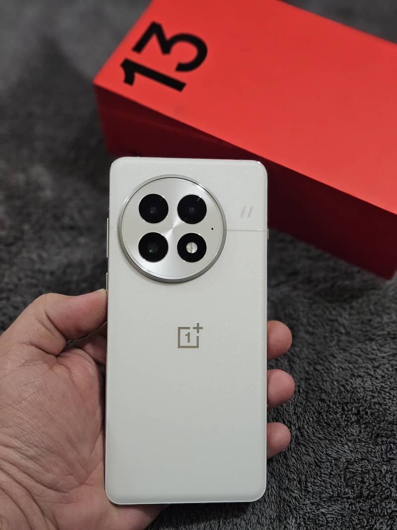 OnePlus 13 2