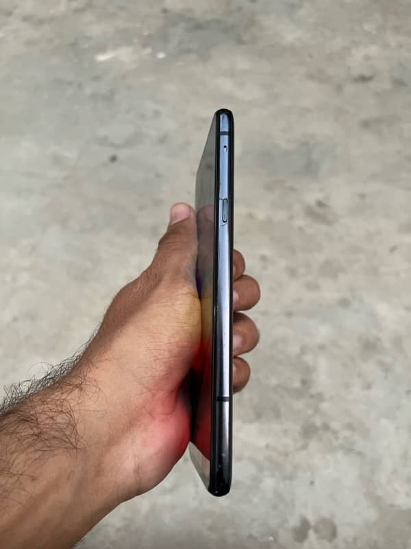 Lg g8xthinq 2