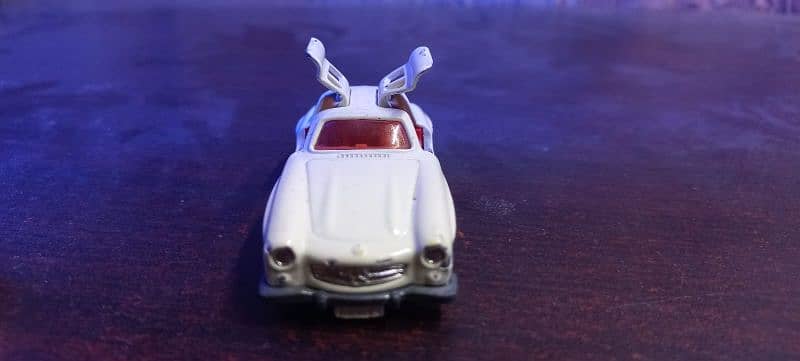 mini metal cars hot wheels/matchbox 4