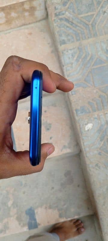 model oppo f11 good condition 2