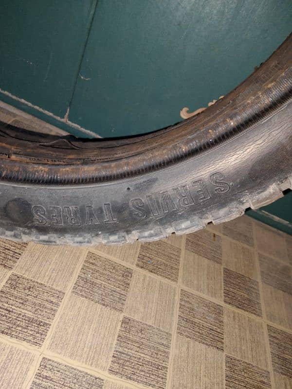 Honda 125 Ka Back Tyre & tube 4