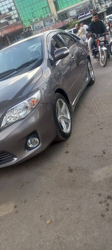 Toyota Altis Grande 2010 5