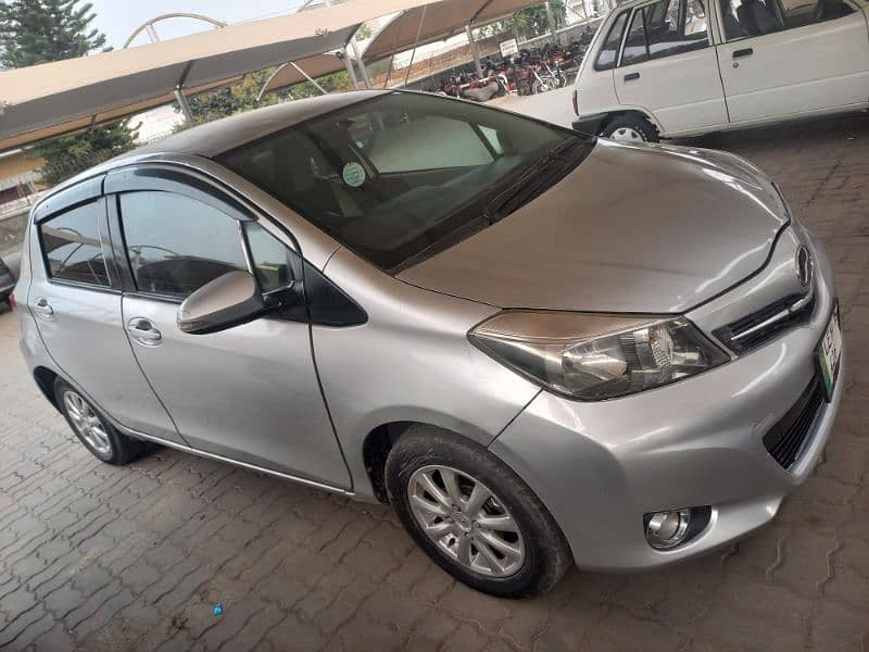 Toyota Vitz 2011 1