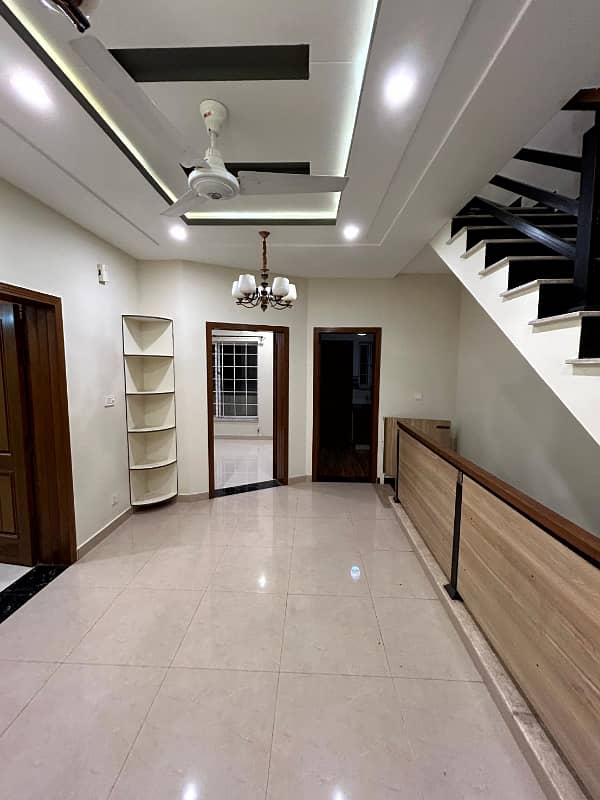 Beautiful Double Storey House Near Markaz Available For Rent 1