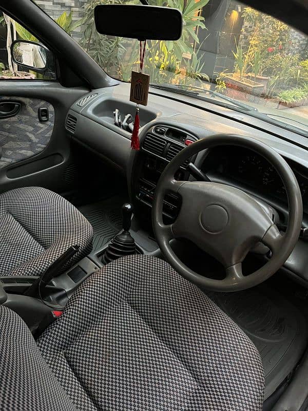 Suzuki Baleno 2004 0