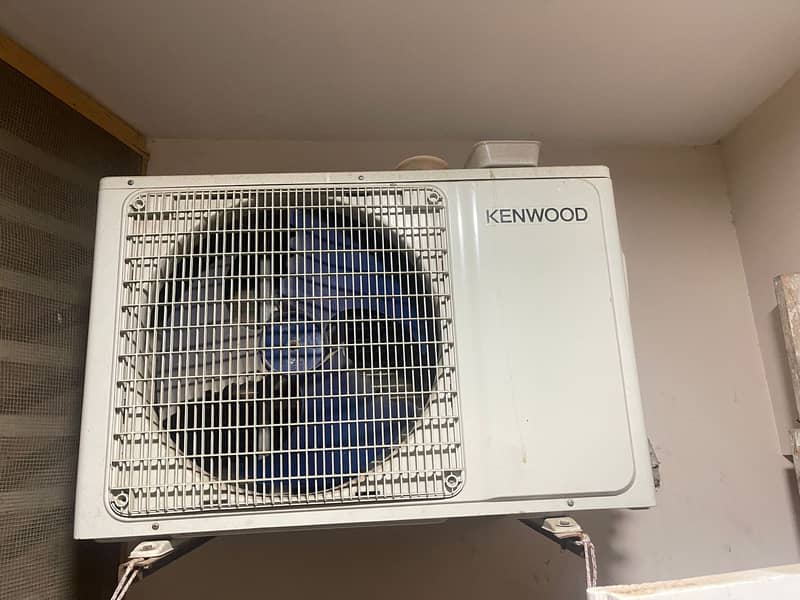 KENWOOD 1 TON AC 7