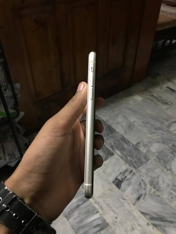 iPhone 11 (128 Gb) non pta 5