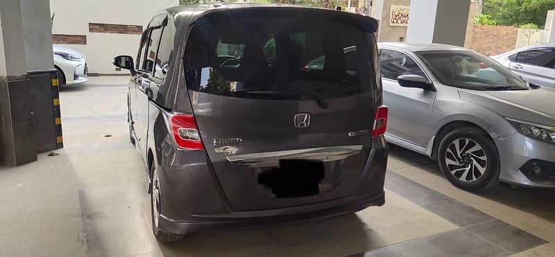 Honda Freed 2014 4