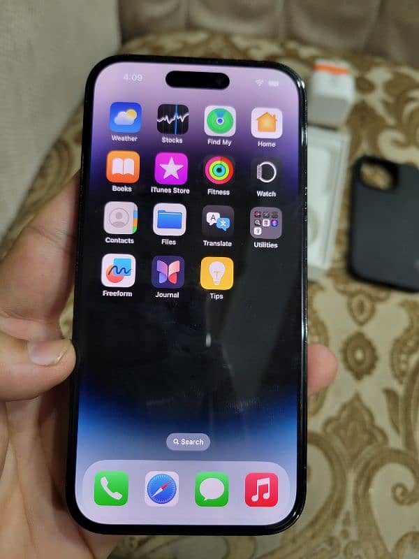 iphone 14 pro  256  gb  PTA 7