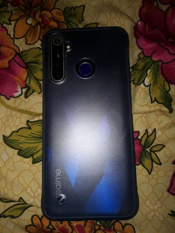 Realme 5 pro 4/128 gb official pta approved mobile with box 0