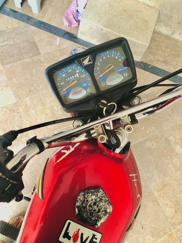 Honda 125 cc 2023 model 3