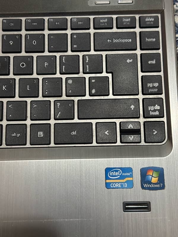 Hp ProBook 4330s Core i3 2nd Generation 4