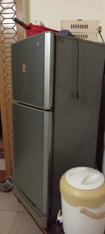 PEL Refrigerator 8