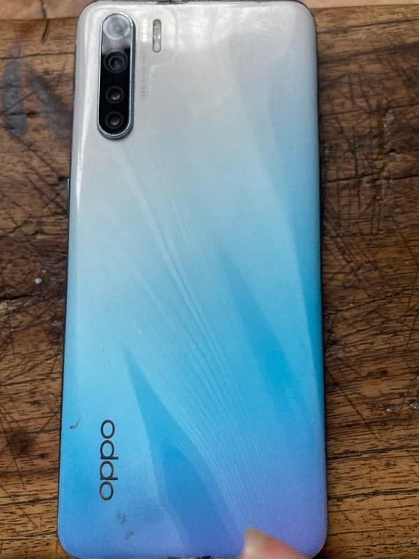 Oppo F15 1