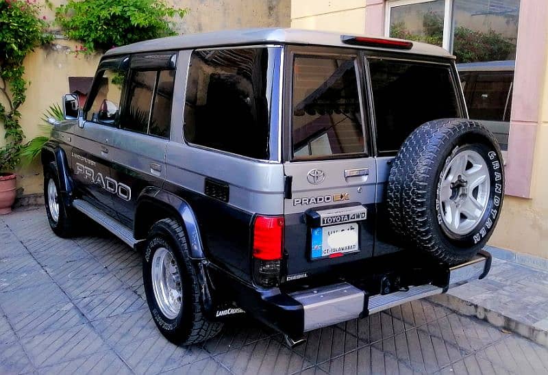 Toyota Prado 1992 - ISB REGD 2013 4