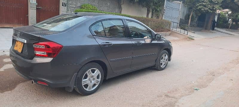 Honda City IVTEC 2018 5