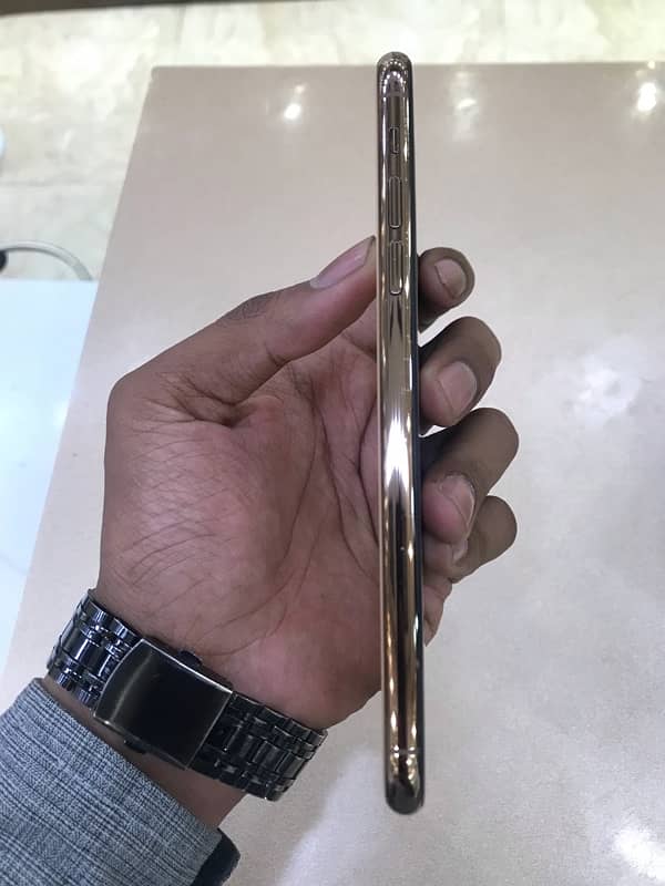 IPHONE 11 PRO MAX 64GB GOLD PTA APPROVED DUAL HK 1