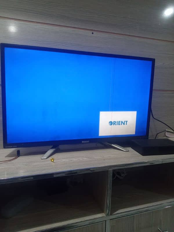 orient 32 inch Led with dish reciver android box for sale 1