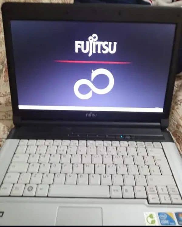 Fujitsu i7 in very cheap price 4