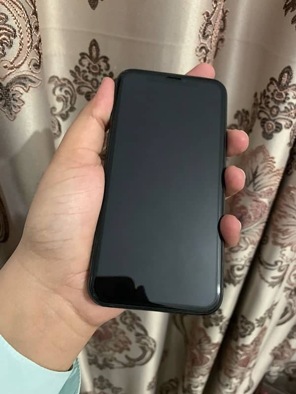 iPhone 11 Pro 256 GB Dual PTA Approved 5