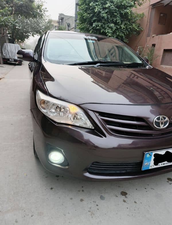 Toyota Corolla GLI 2013 4