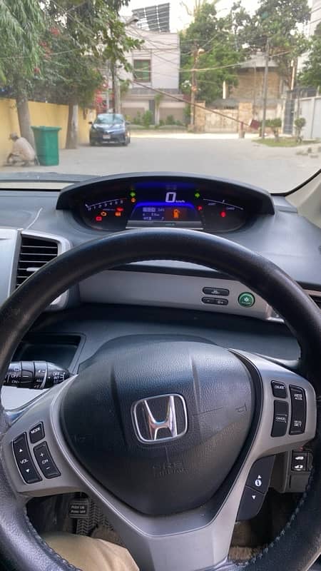 Honda Freed 2012 13