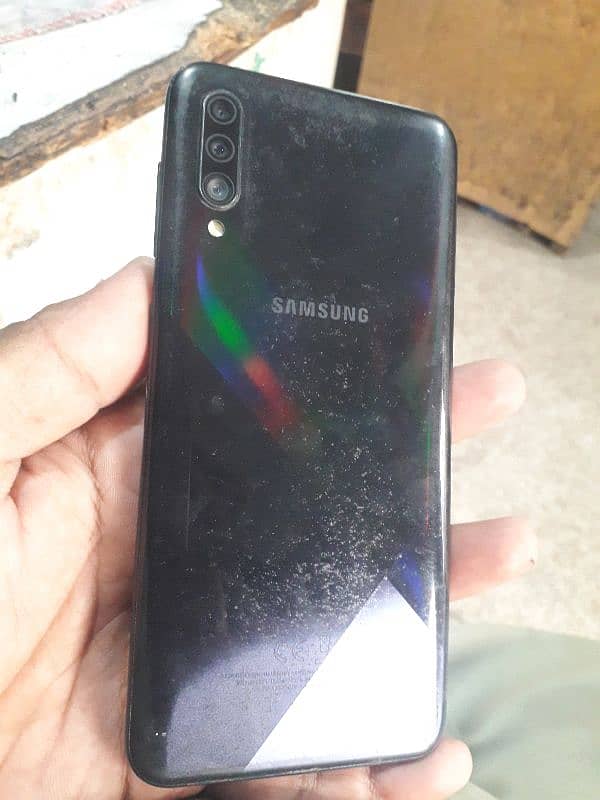 Samsung A30s 1