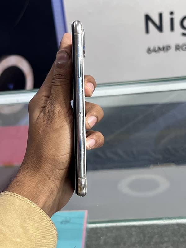 iPhone X 256GB Non pta for sale. 3