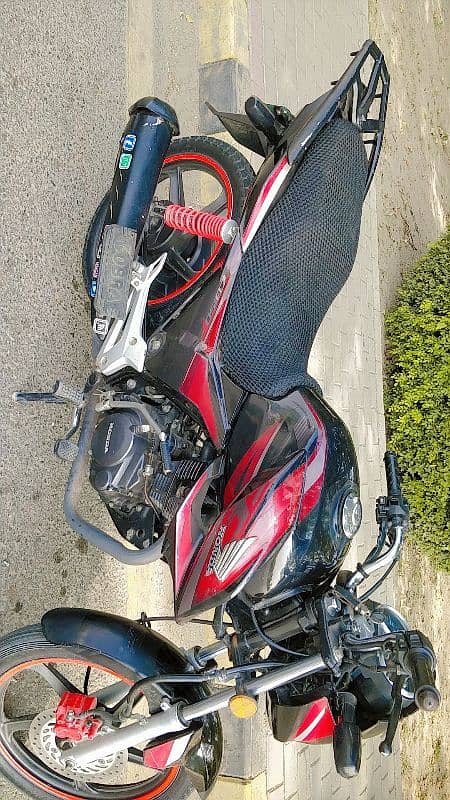 Honda CB150f urgent sale 4