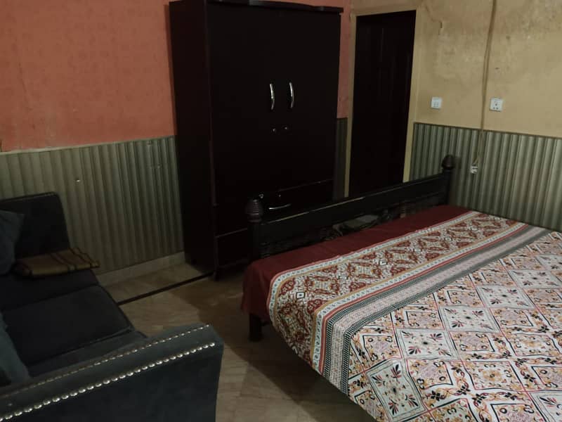 Furnished Lower Portion for Rent in Johar Town Block R-1 1