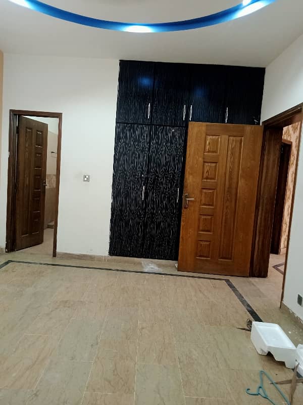 7 marla 2 bed upper portion for rent in psic society near lums dha lhr 0