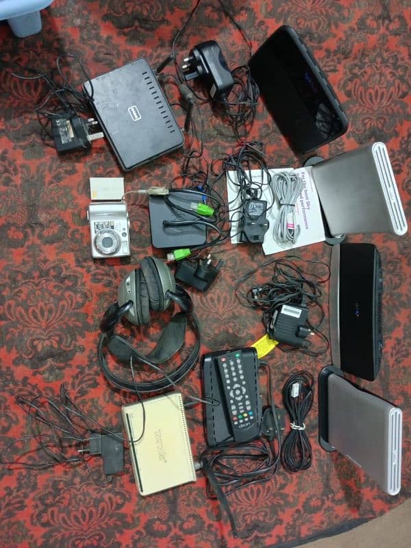 Ruters, modems, headphones, keyboards, cemra, mini air coolers, 11