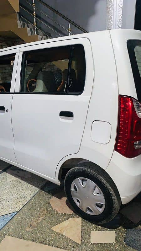 Suzuki Wagon R 2020 4