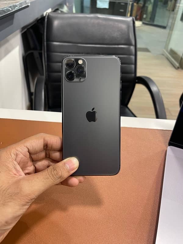 iPhone 11 Pro Max 256GB PTA APPROVED 0