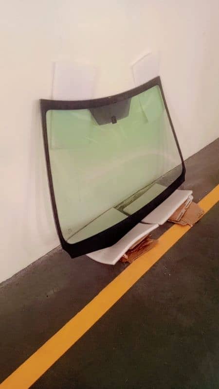 Toyota Corolla XLI 2016 Wind Screen 0