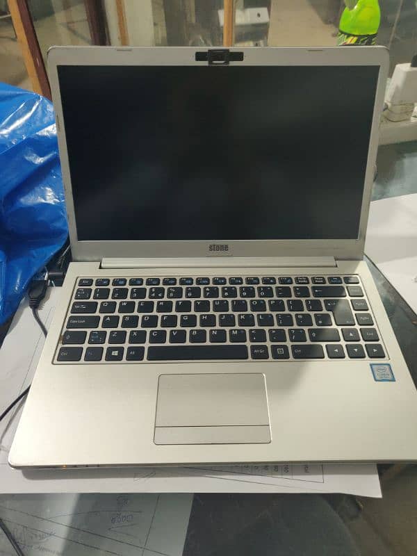 8th generation i5, ips display stone laptop without battery 1