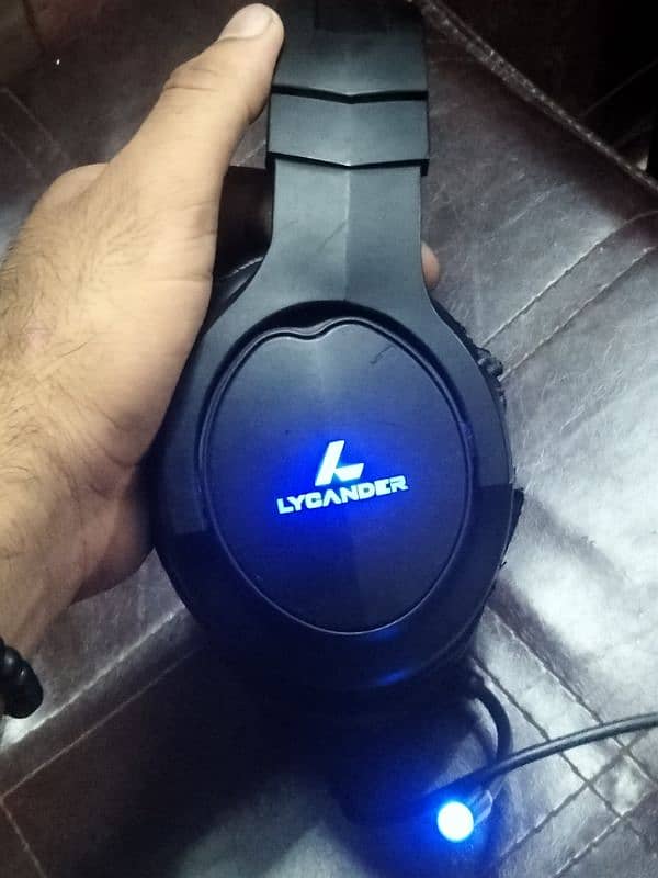 lycander headphones 0