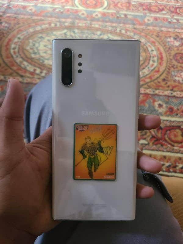 Samsung note 10 plus 5g . Contact only on whatsapp 0