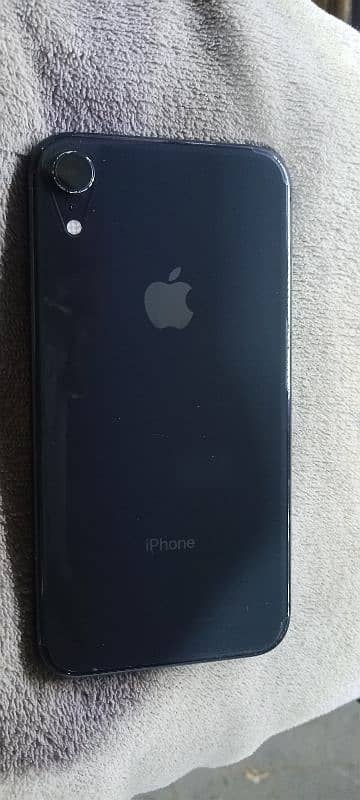 iphone XR 0