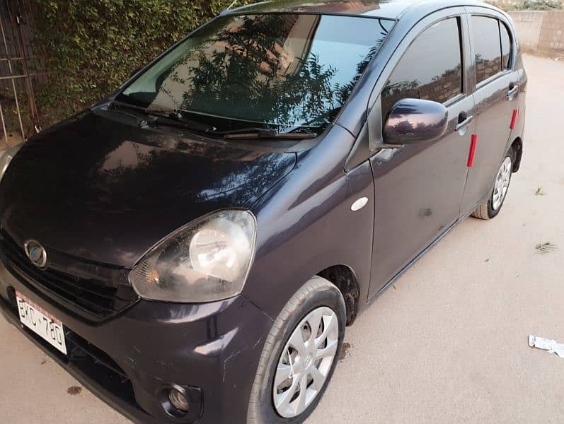 Daihatsu Mira 2015 reg 2017 4