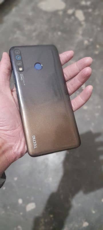 Tecno Camon 12 air 4/64 1