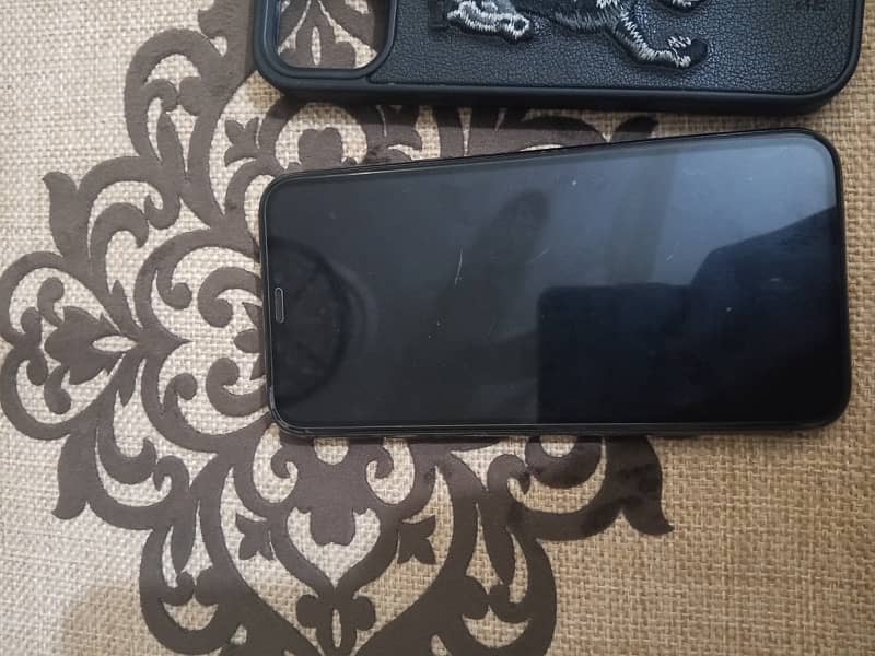 iPhone 11 pro non pta 5