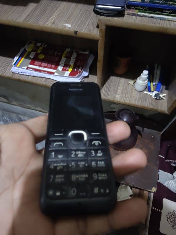 Nokia 105 with box 2