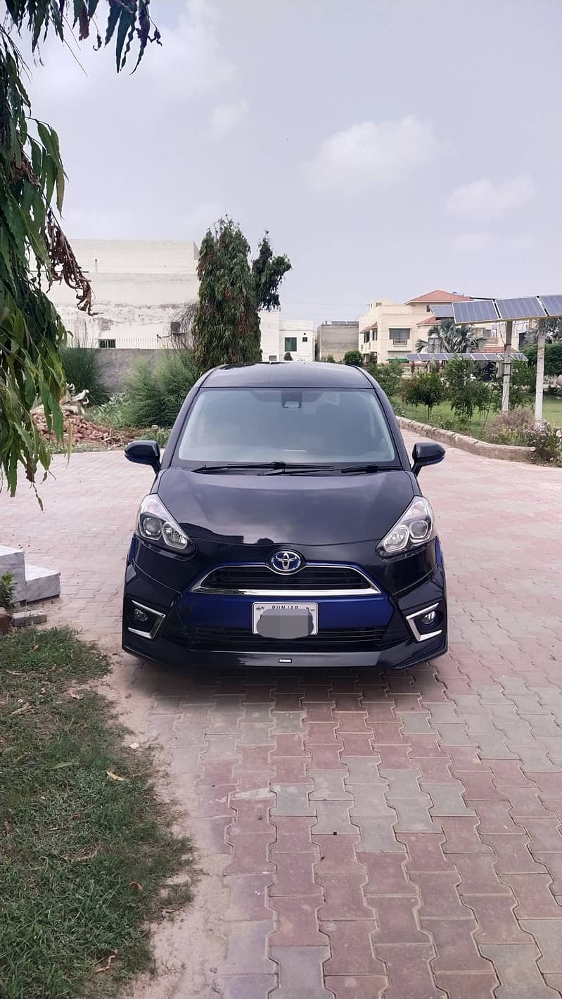 Toyota Sienta 2016 Toyota Sienta G 0