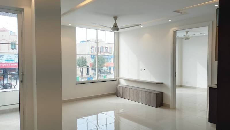 661 Square Feet Flat Is Available For Sale In Bahria Town Sector C Lahore 0