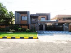 2 Kanal House For Sale In A Block Of Valencia Lahore 0