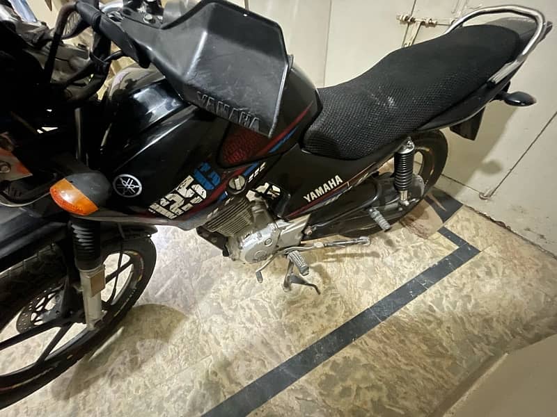 Yamaha Ybr125G 1